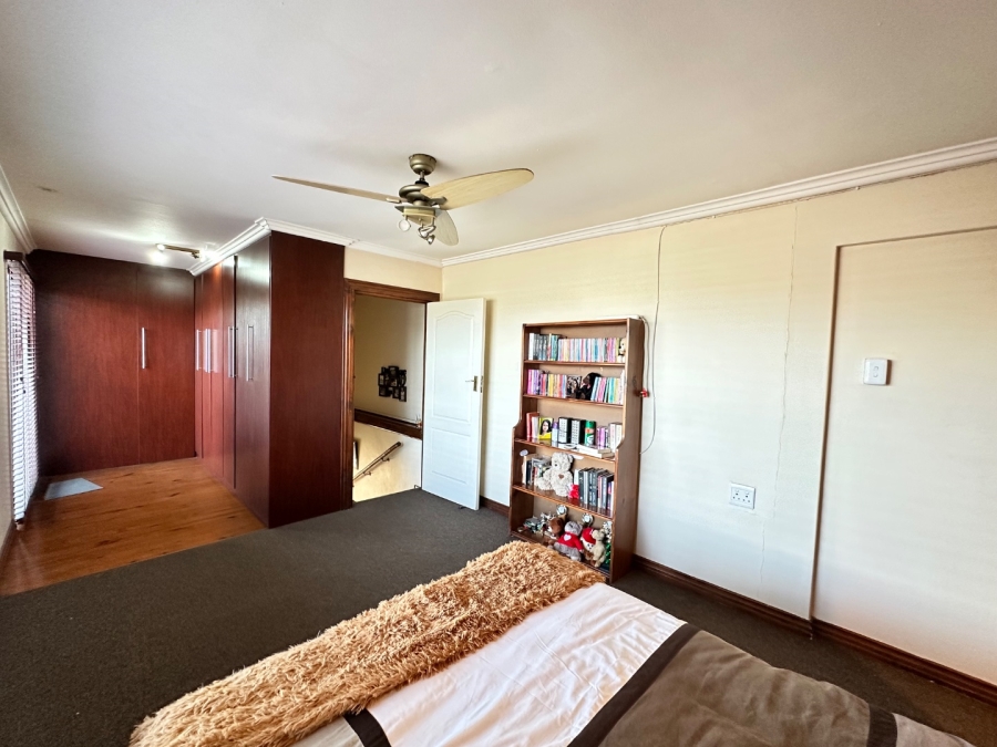 3 Bedroom Property for Sale in Fonteine Park Western Cape